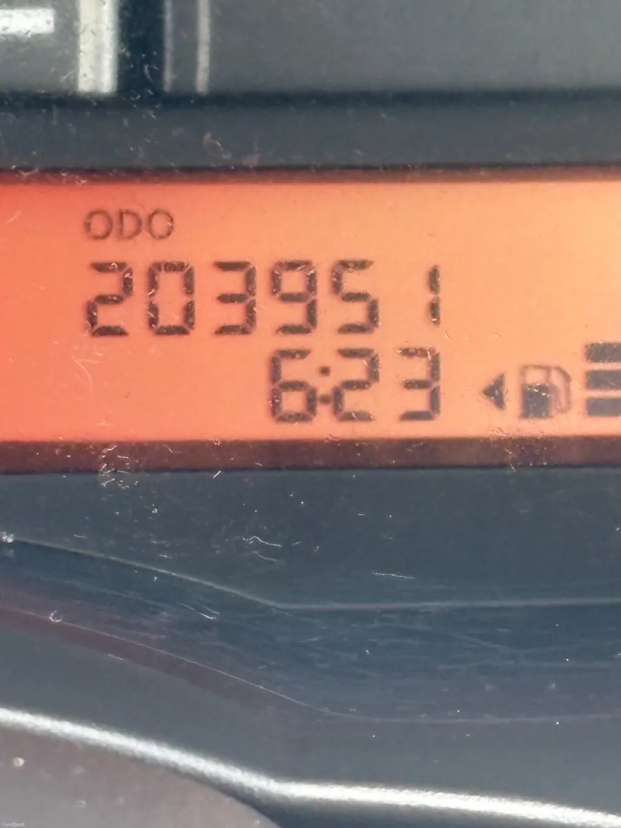 Nissan Micra 2012 - Image 5