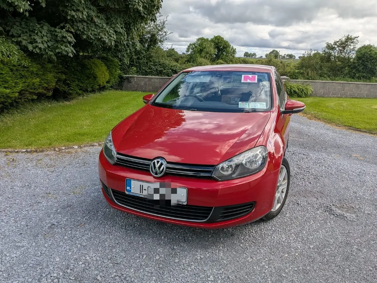 Volkswagen Golf 2011 - Image 1