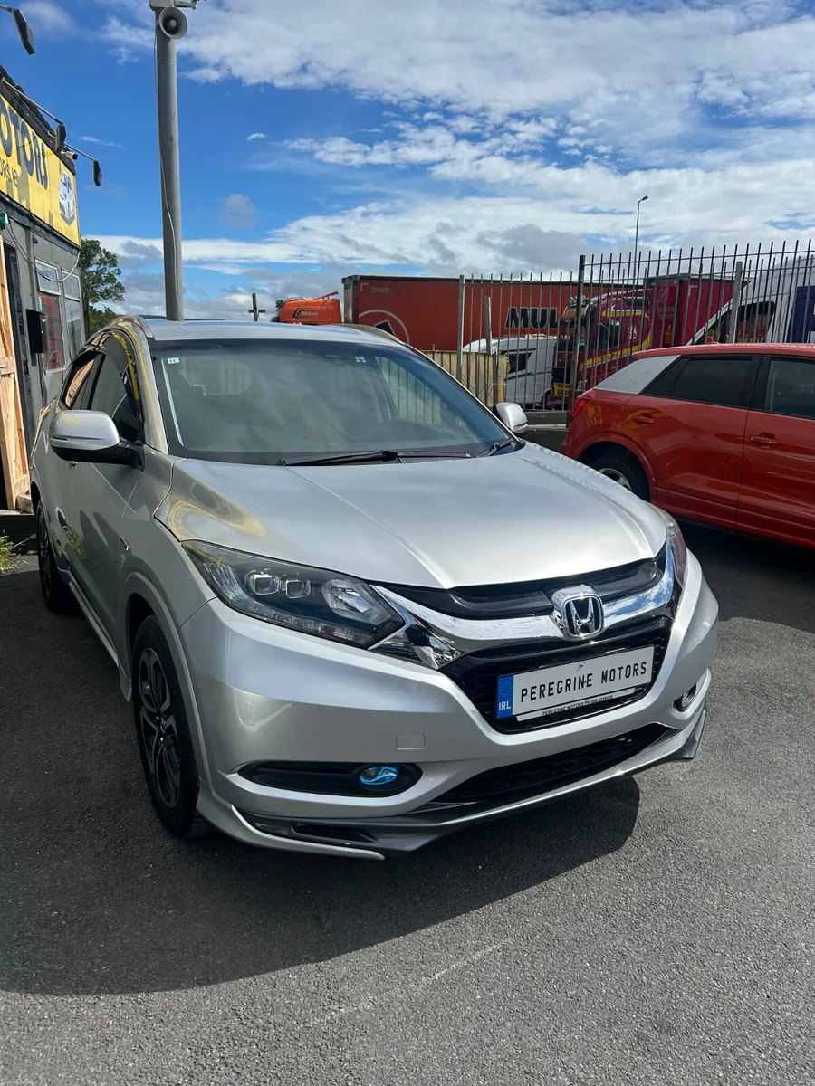 Honda Vezel - Image 1