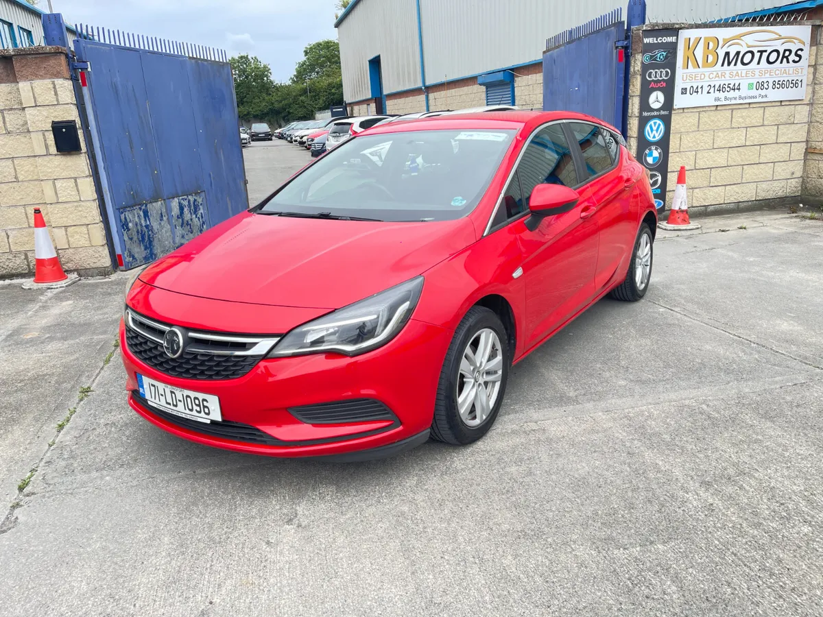 2017Vauxhall Astra 1.6 Cdti Ecoflex Tech Line S/S - Image 1