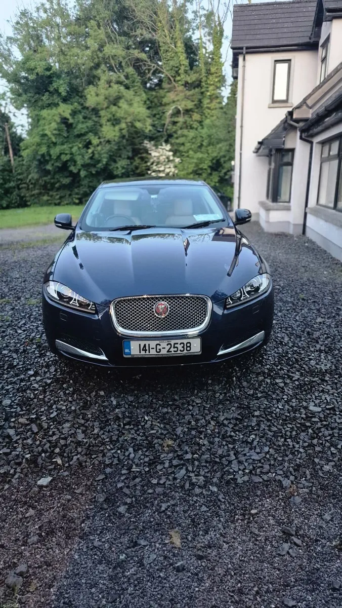 Jaguar XF 2014 - Image 3