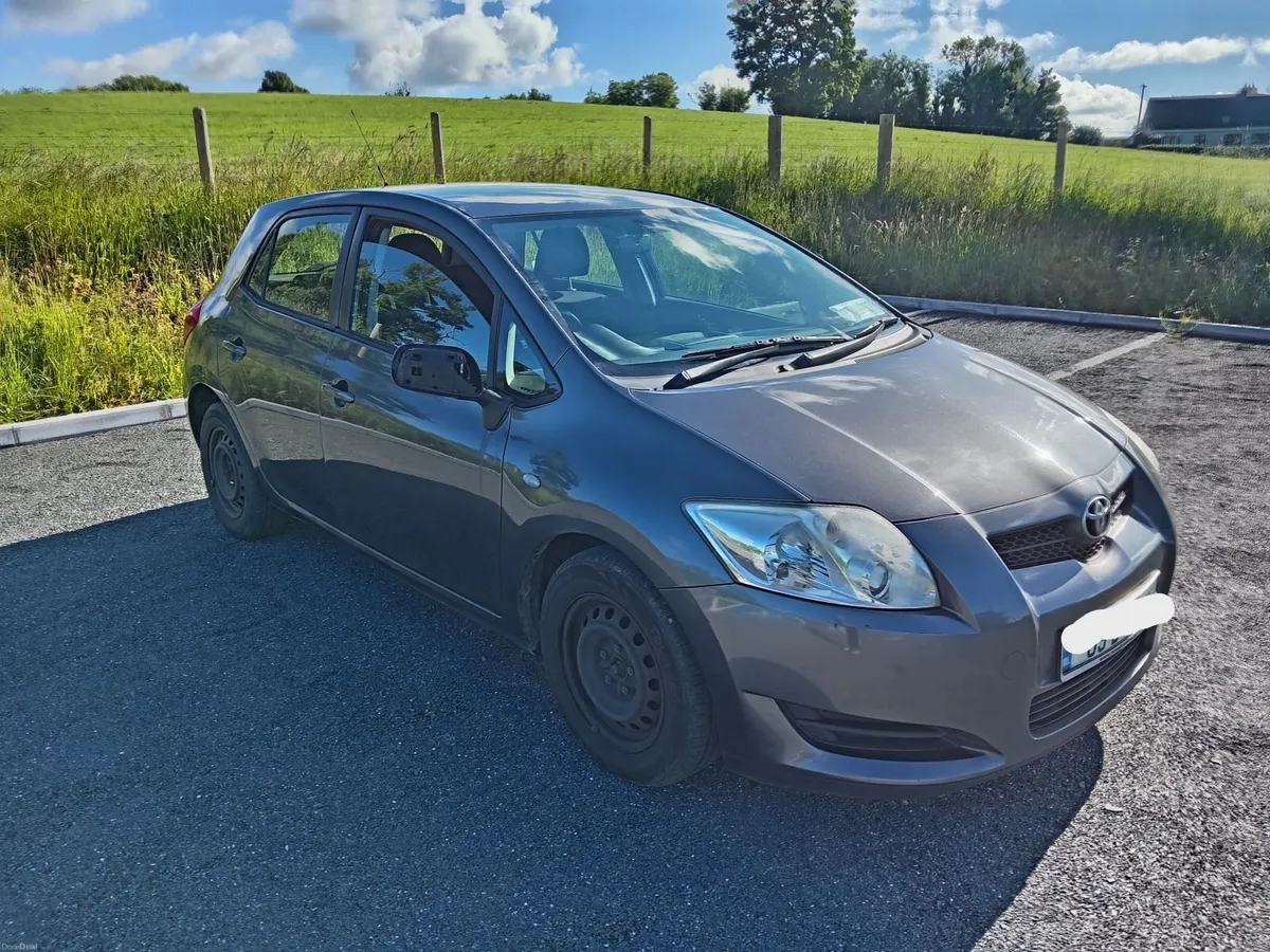 2009 Toyota Auris 1.4 petrol  NCT + Tax - Image 1