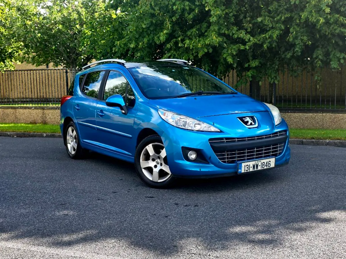Peugeot 207 SW Allure Manual - Image 1