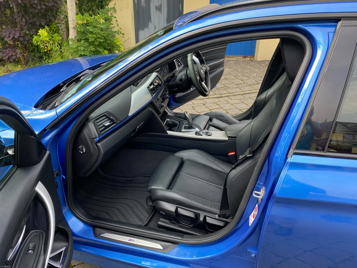 BMW 3 Series MSport Touring - Image 2