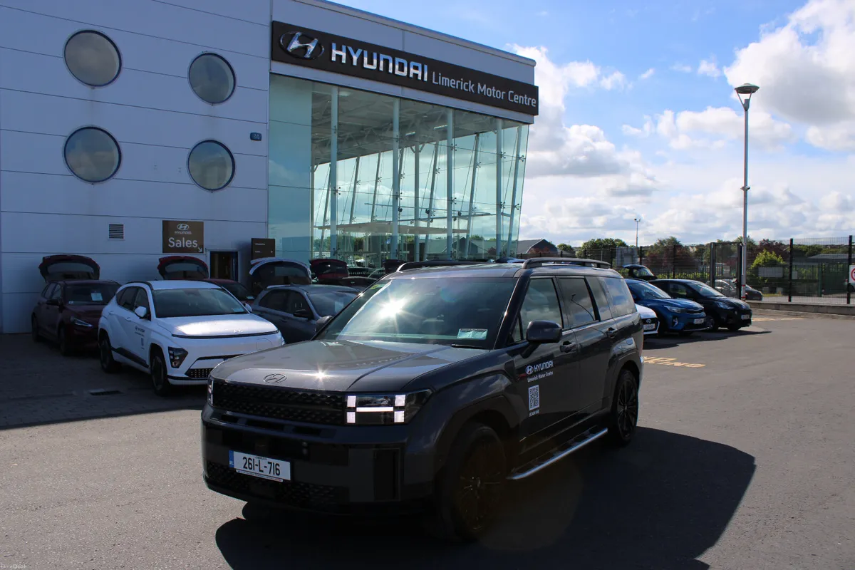 Hyundai Santa Fe 2026 - Image 1