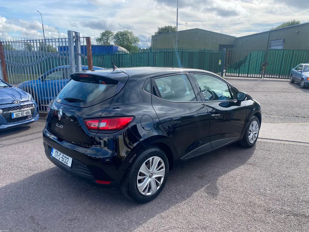 Renault Clio 2017 GREAT STARTER CAR - Image 6
