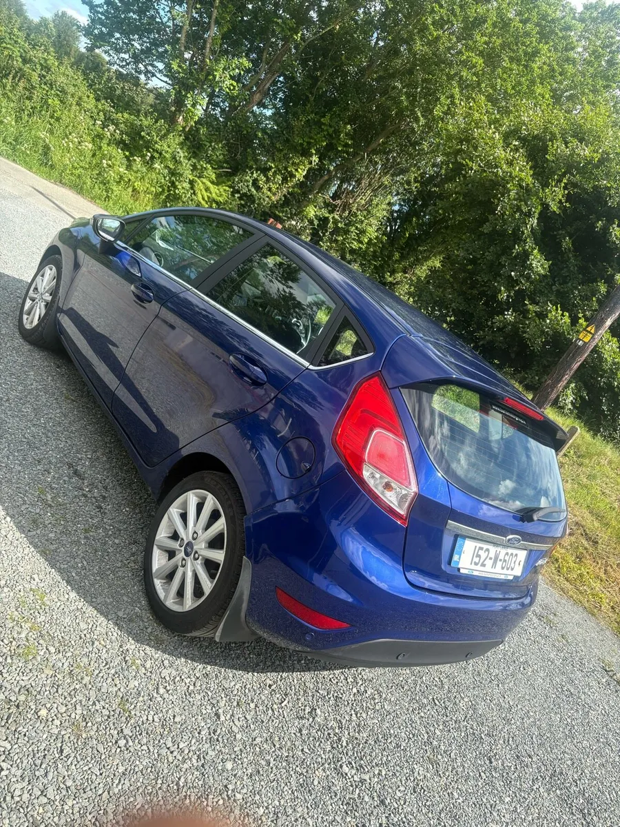 2015 ford fiesta - Image 3