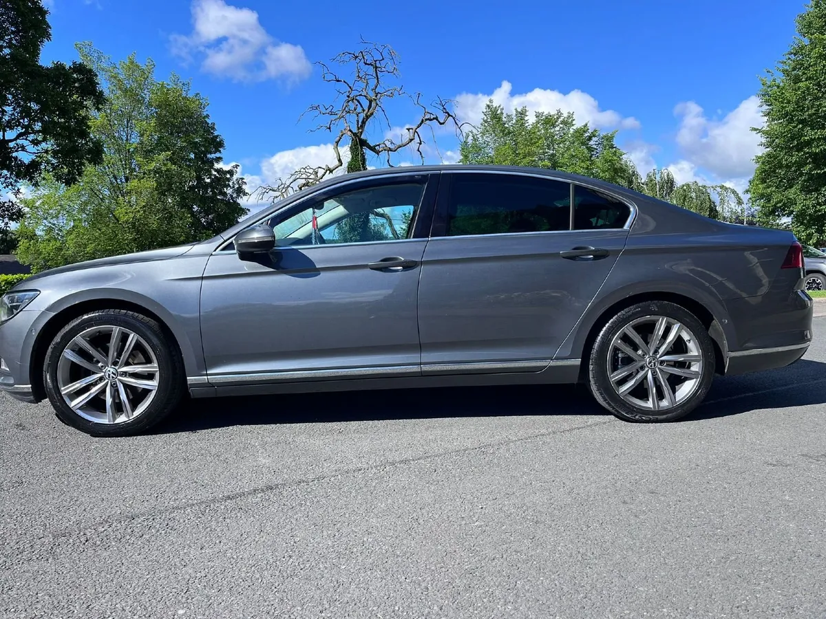 Volkswagen Passat Highline GT 2.0 TDI BMT 190PS - Image 4