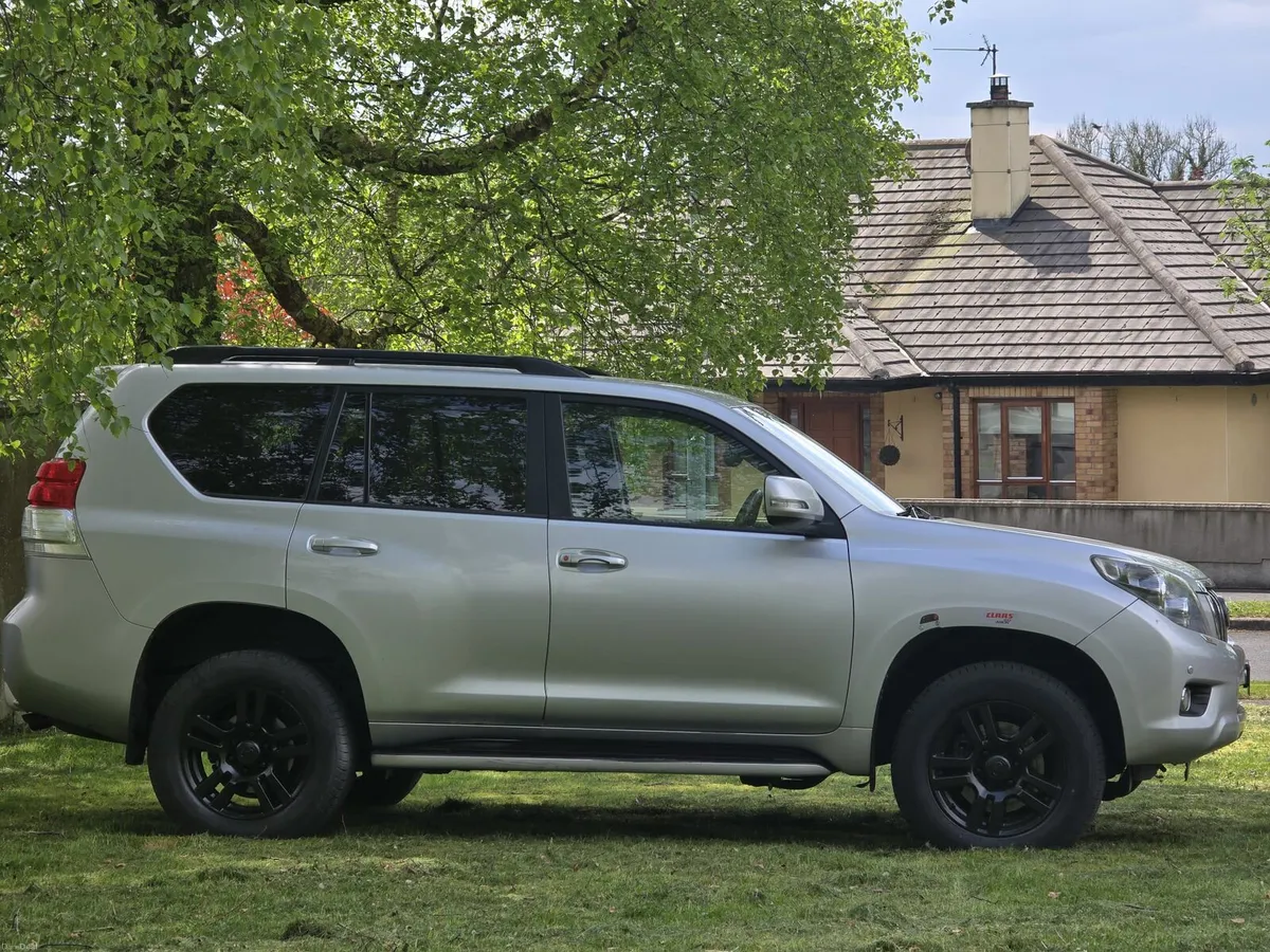 Toyota Landcruiser AUTOMATIC 136 MILES TEST 02 27 - Image 5