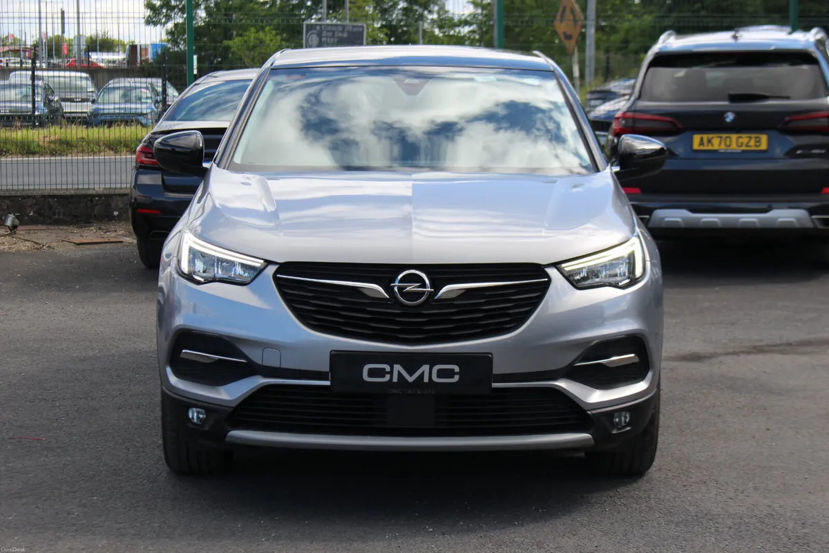 Opel Grandland X 2020 - Image 2