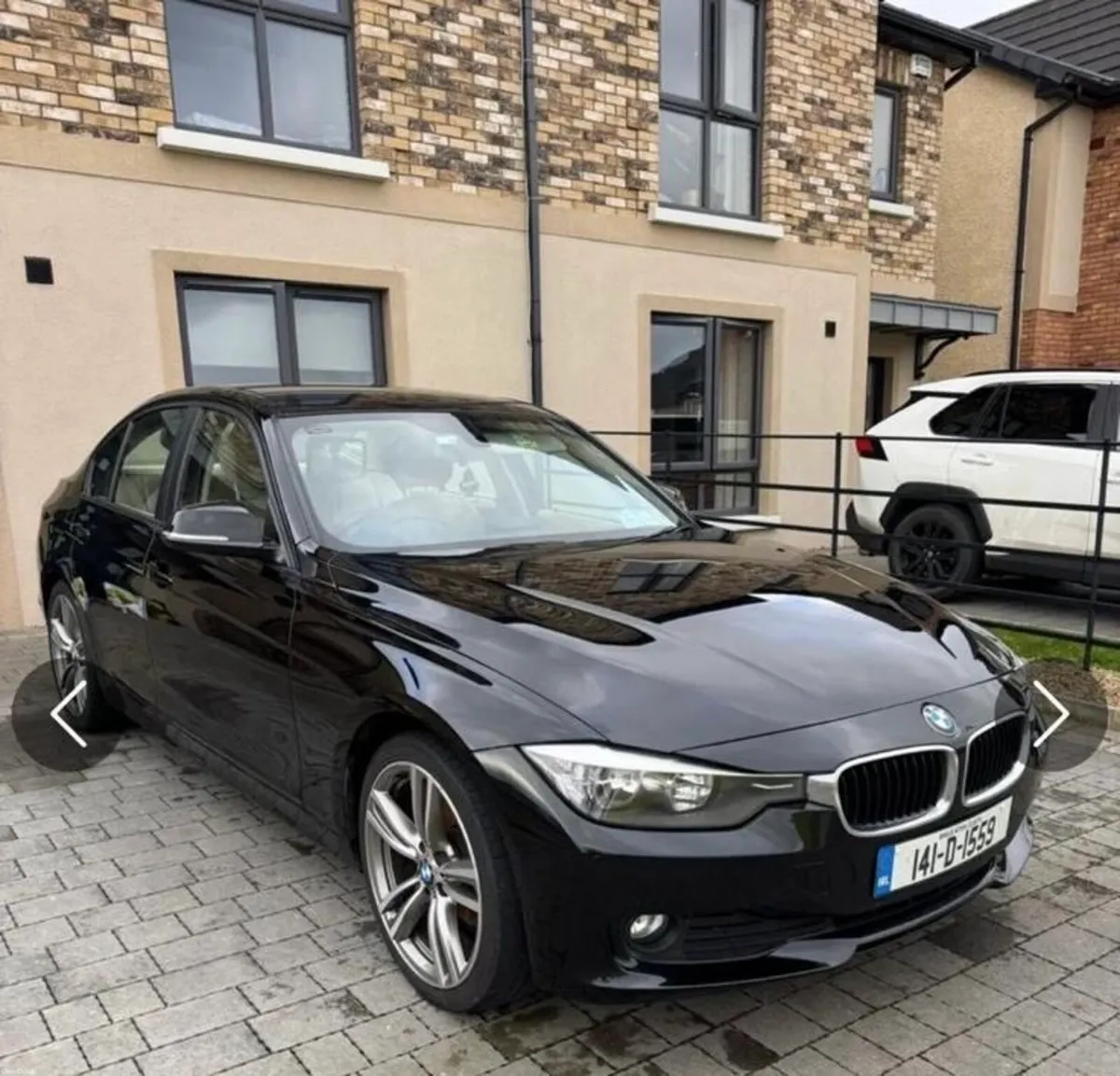 BMW 320 - Image 1