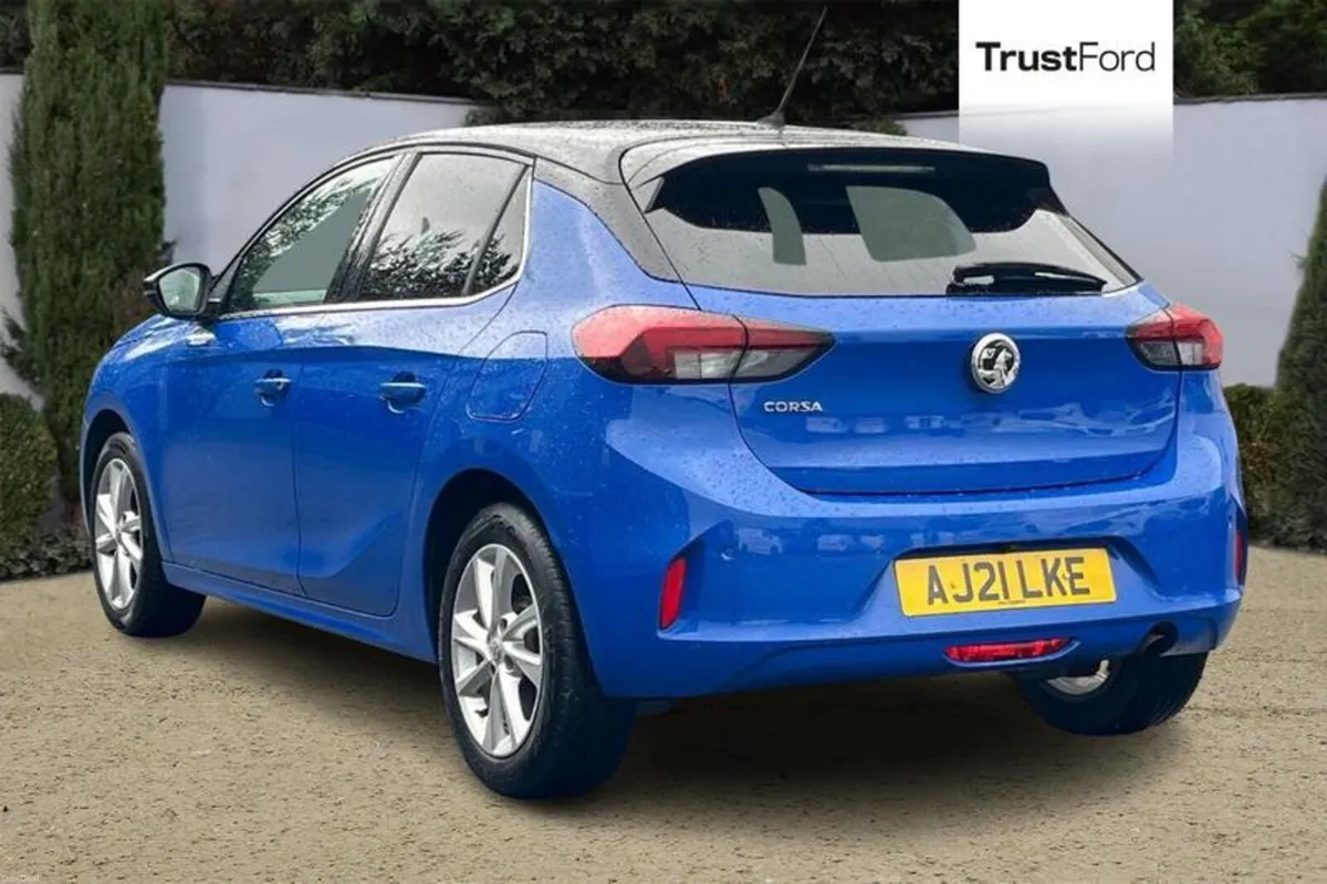 Vauxhall Corsa Elite - Image 2
