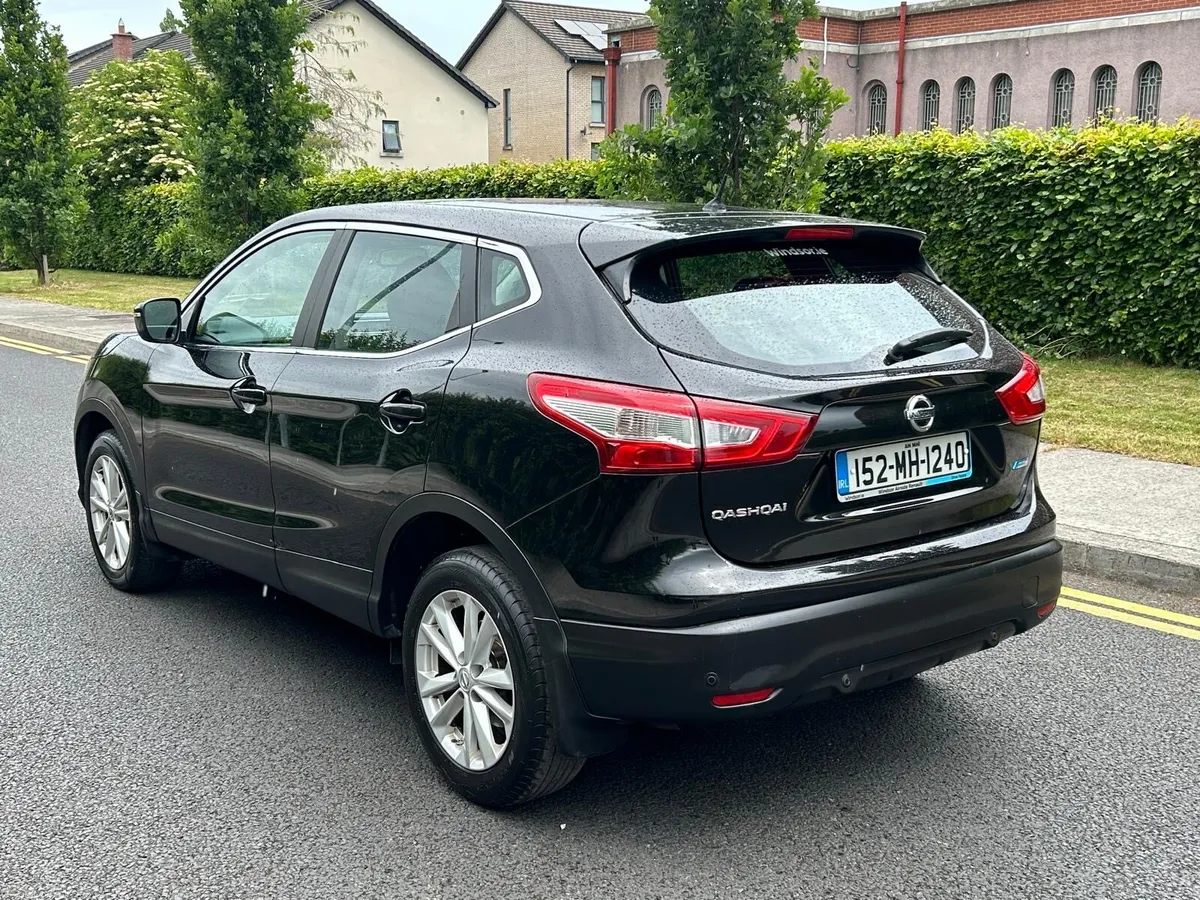 Nissan Qashqai Diesel Low Miles New NCT - Image 4