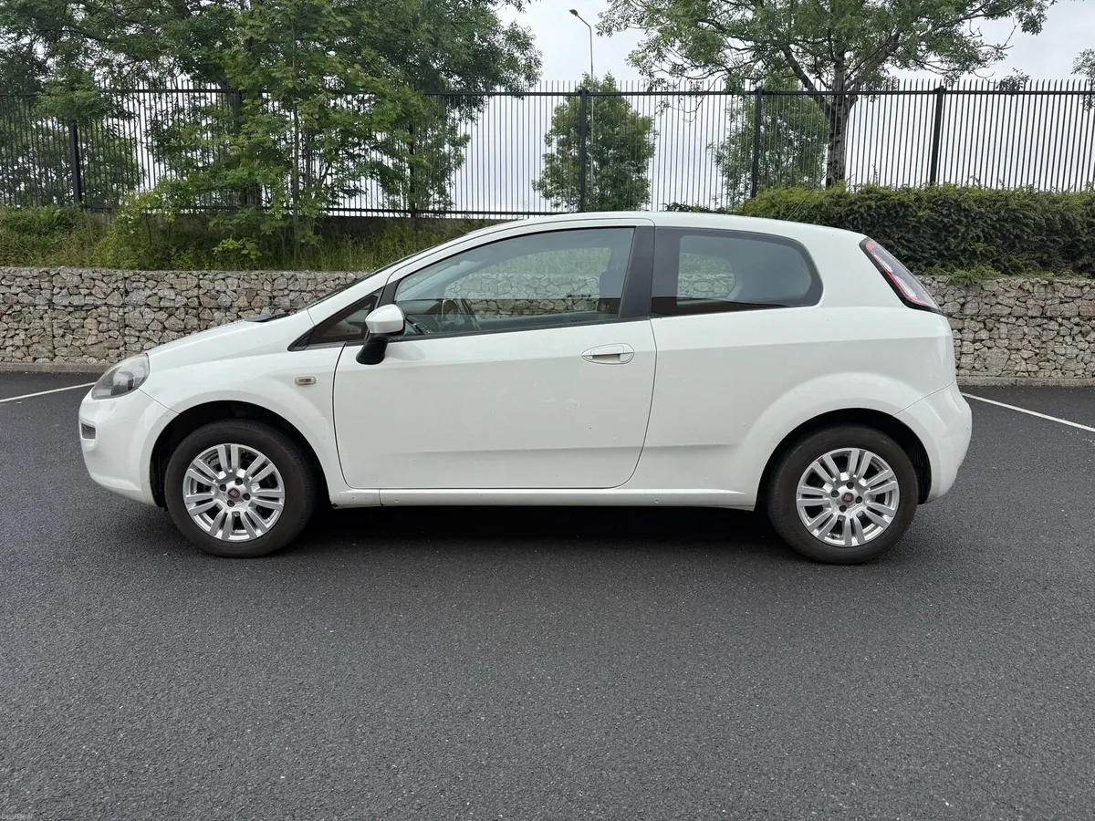 Fiat Punto 1.2 (New NCT 09-27) - Image 5