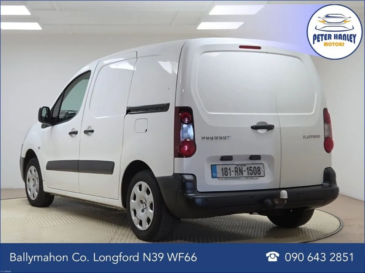 Peugeot Partner 1.6 BlueHDi 75bhp 5 Seats Active - Image 5