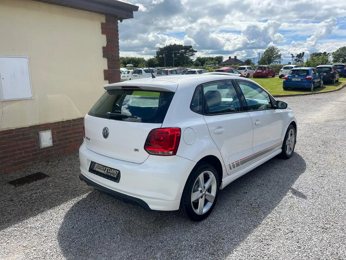 Volkswagen Polo R Line STYLE 2013 - Image 2