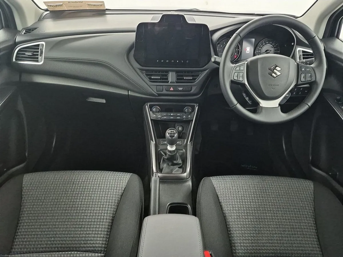 Suzuki S-CROSS Mild Hybrid Motion Manual 1.4 2WD - Image 4