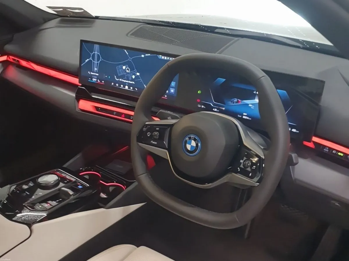 BMW i5 eDrive40 Sport Edition - Image 6
