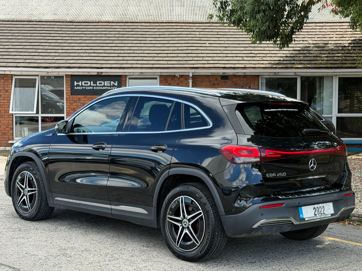 2022 Mercedes-Benz EQA 250.AMG LINE.AMBIENT LIGHTI - Image 4