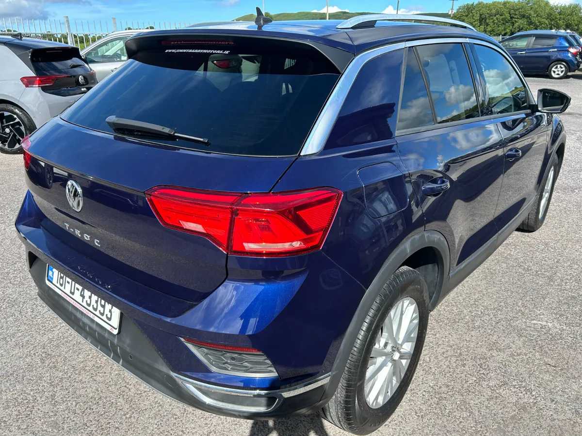 2018 Volkswagen T-Roc DESIGN 1.0 TSI MANUAL 6SPEED - Image 6