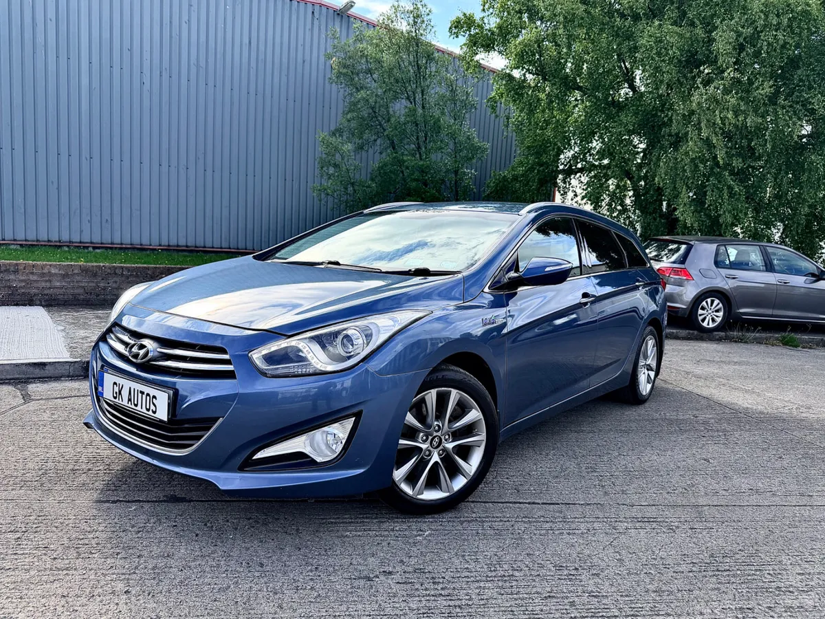 🔴 Hyundai i40 High Spec Estate 2015 - Image 1