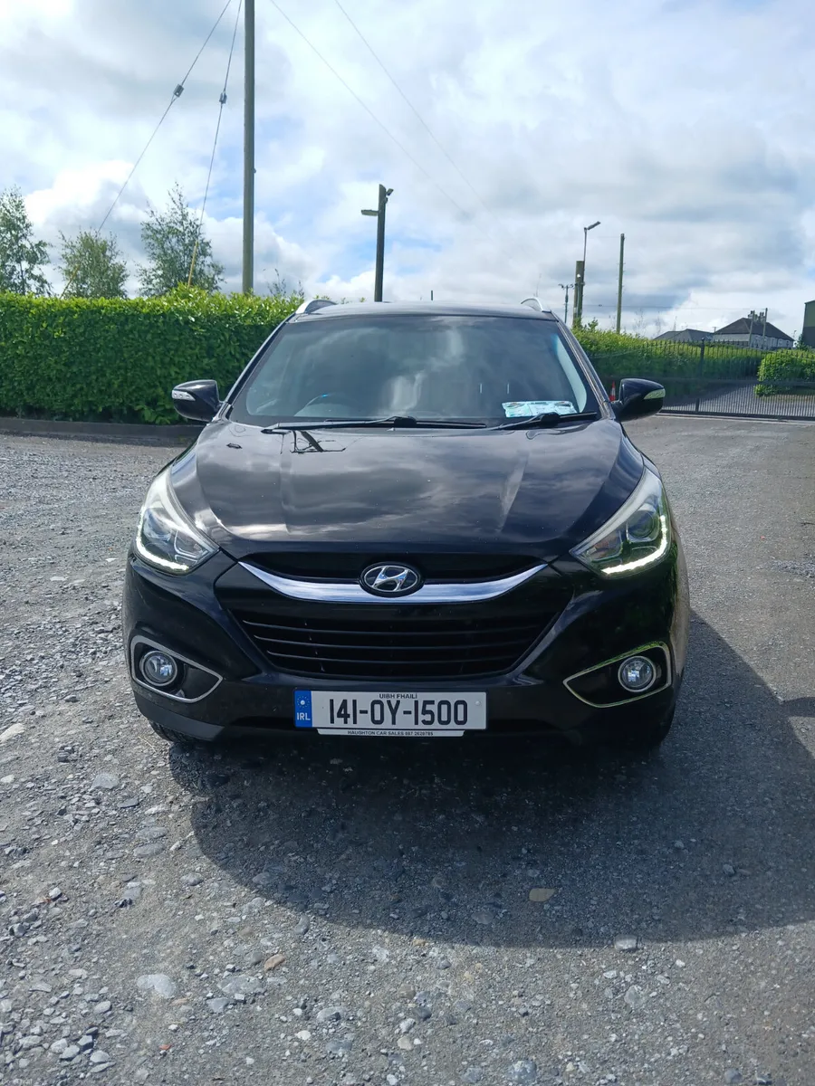 Beautiful Hyundai ix35 2014 hi spec low mileage - Image 4