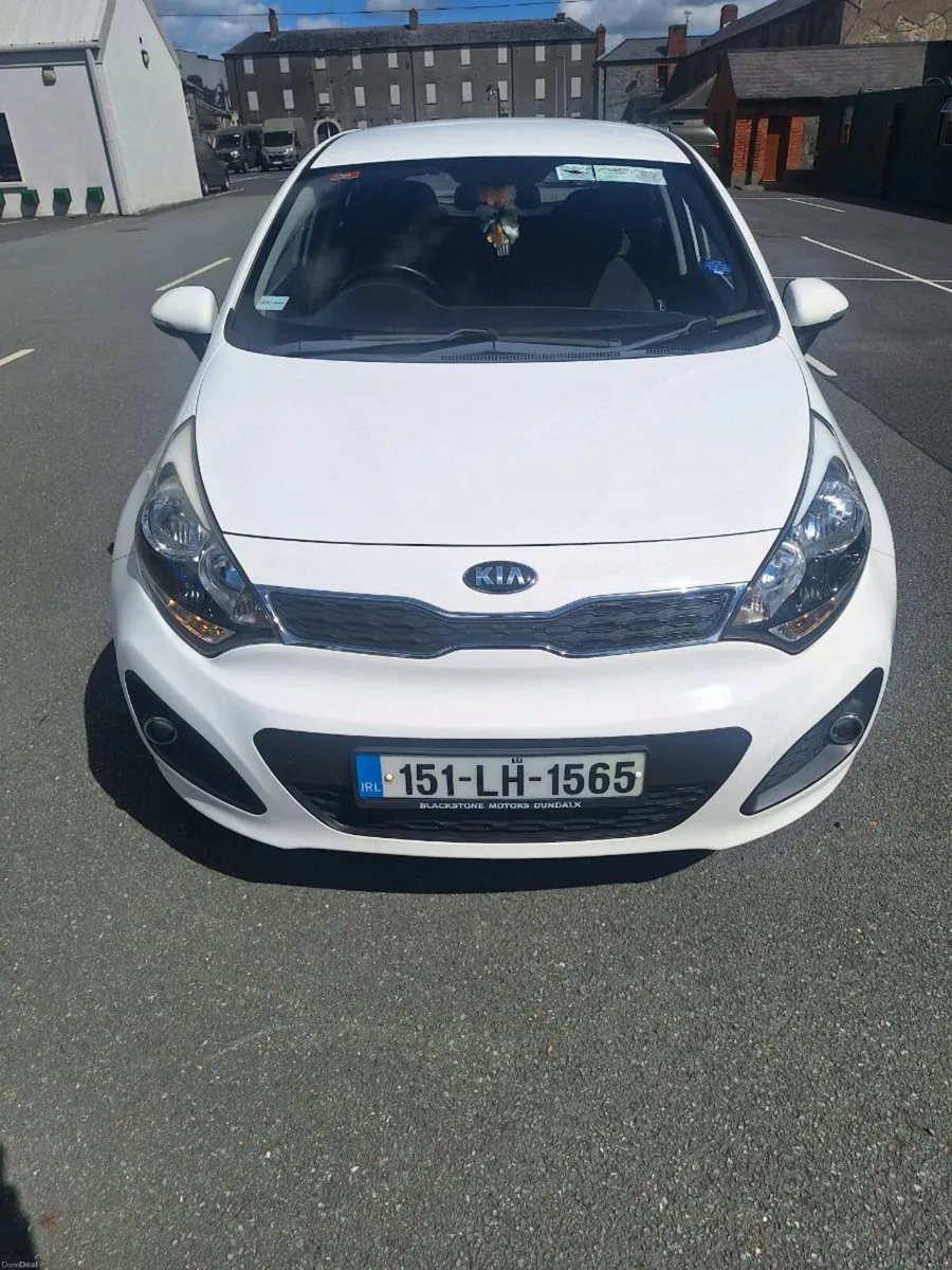 Kia Rio 2015 - Image 1