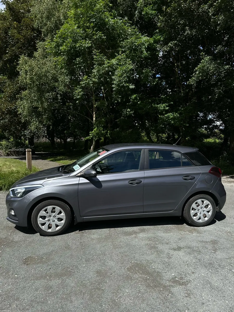 2019 Hyundai 120 1.2 petrol Fresh NcT/ taxed - Image 3