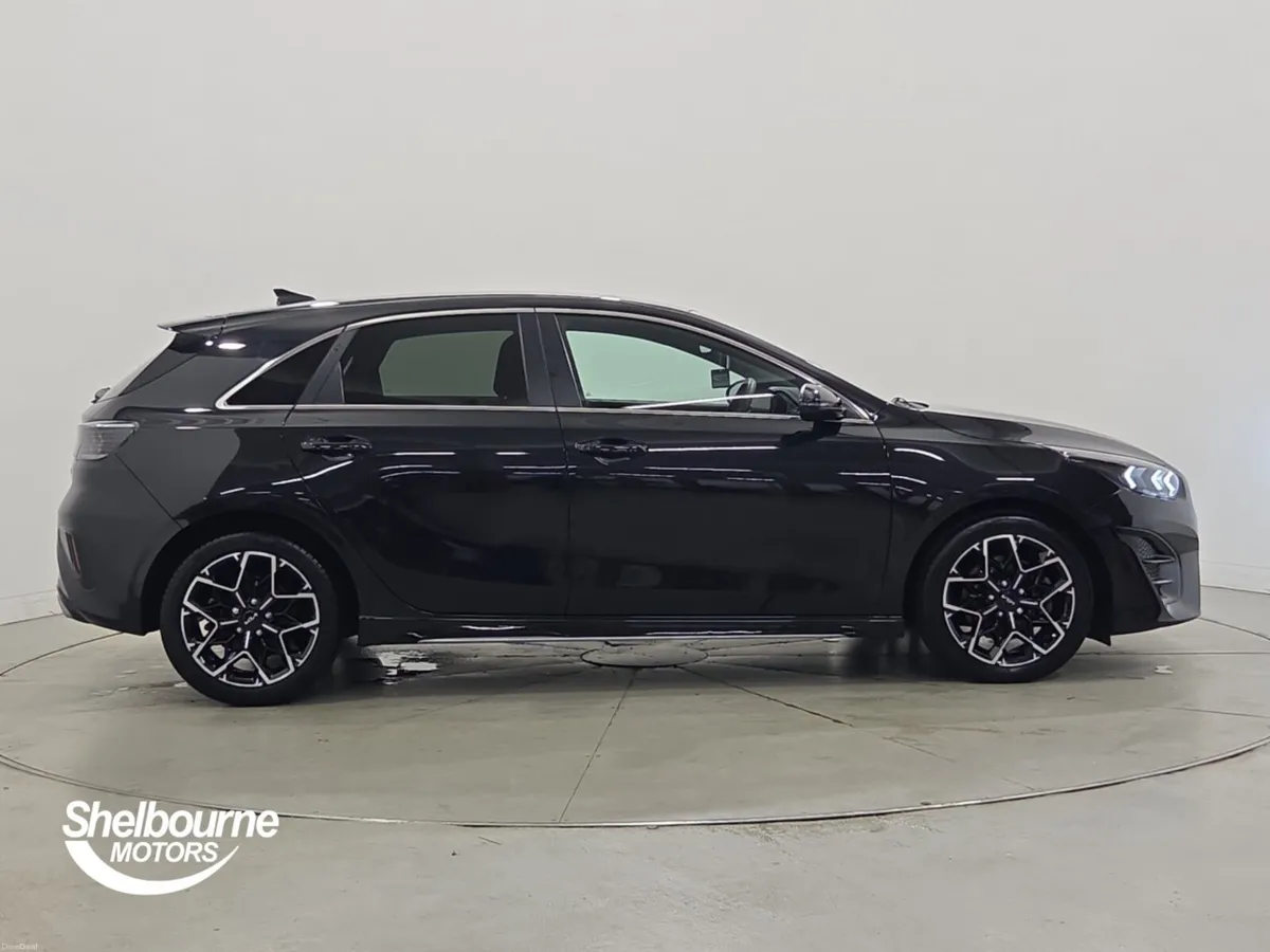 Kia ceed Hatchback GT-Line - Image 3