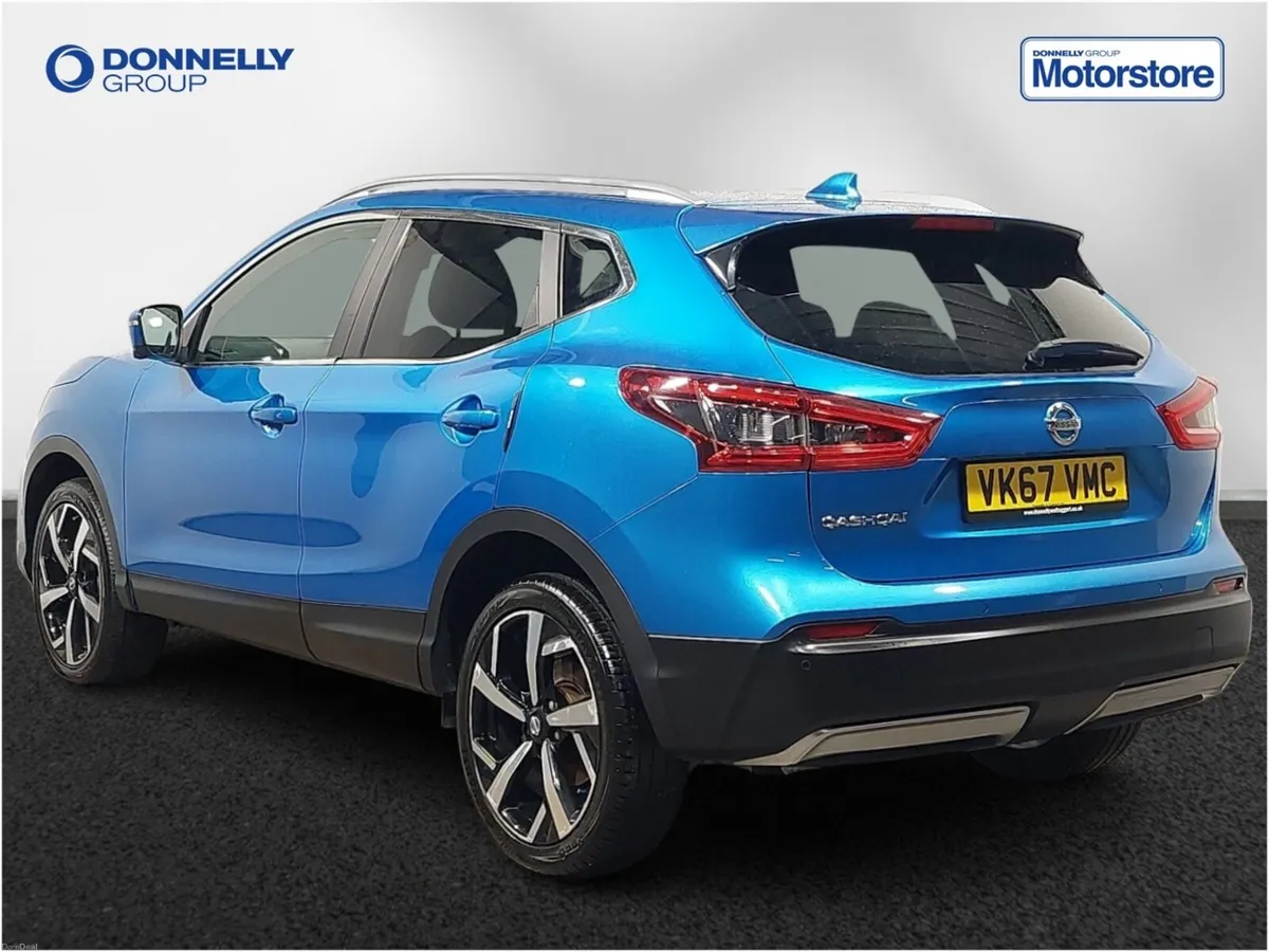 Nissan Qashqai Diesel Hatchback Tekna - Image 2