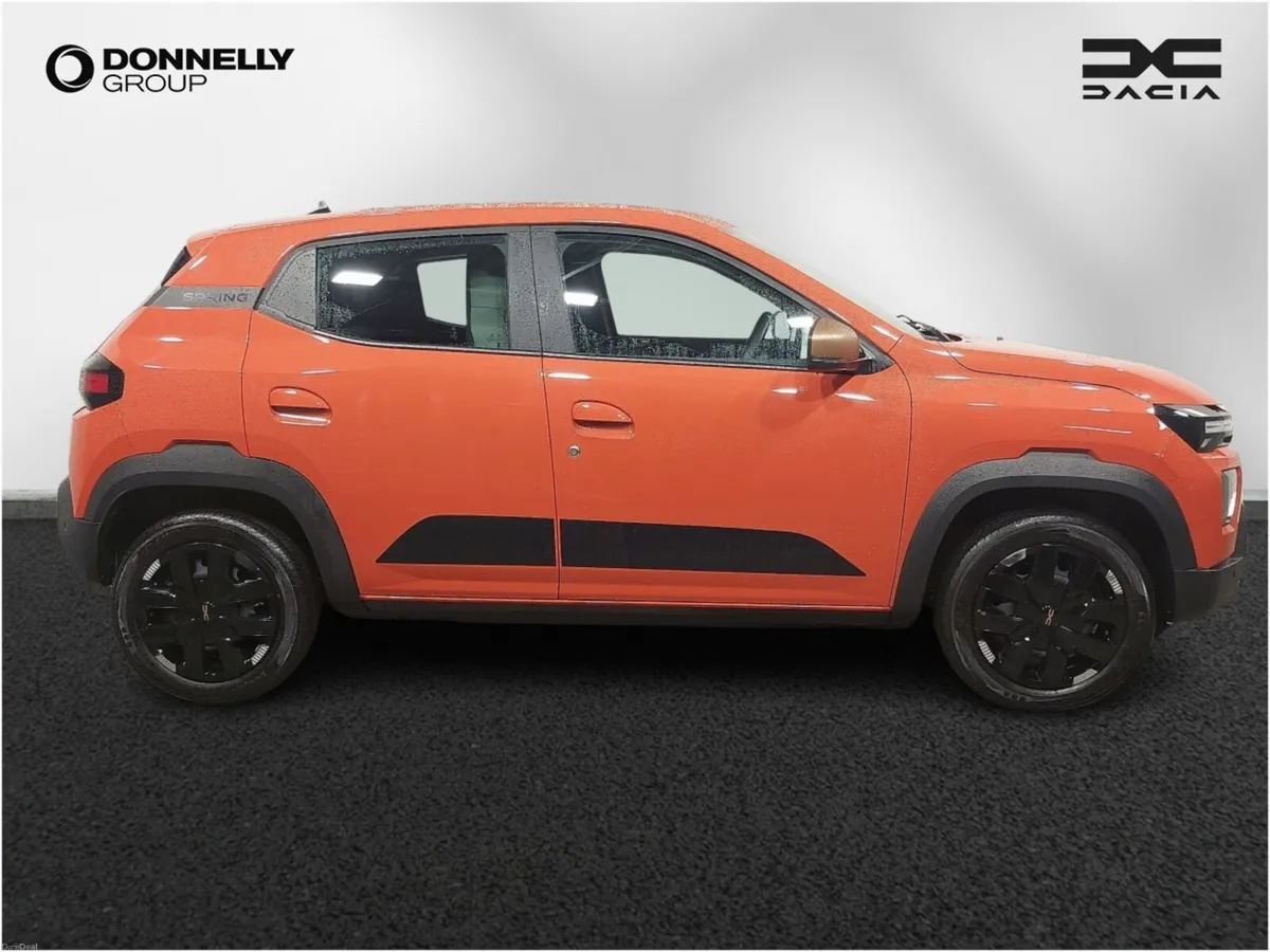 Dacia Spring Hatchback Extreme - Image 3