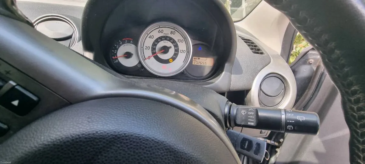 mazda 2 - Image 4