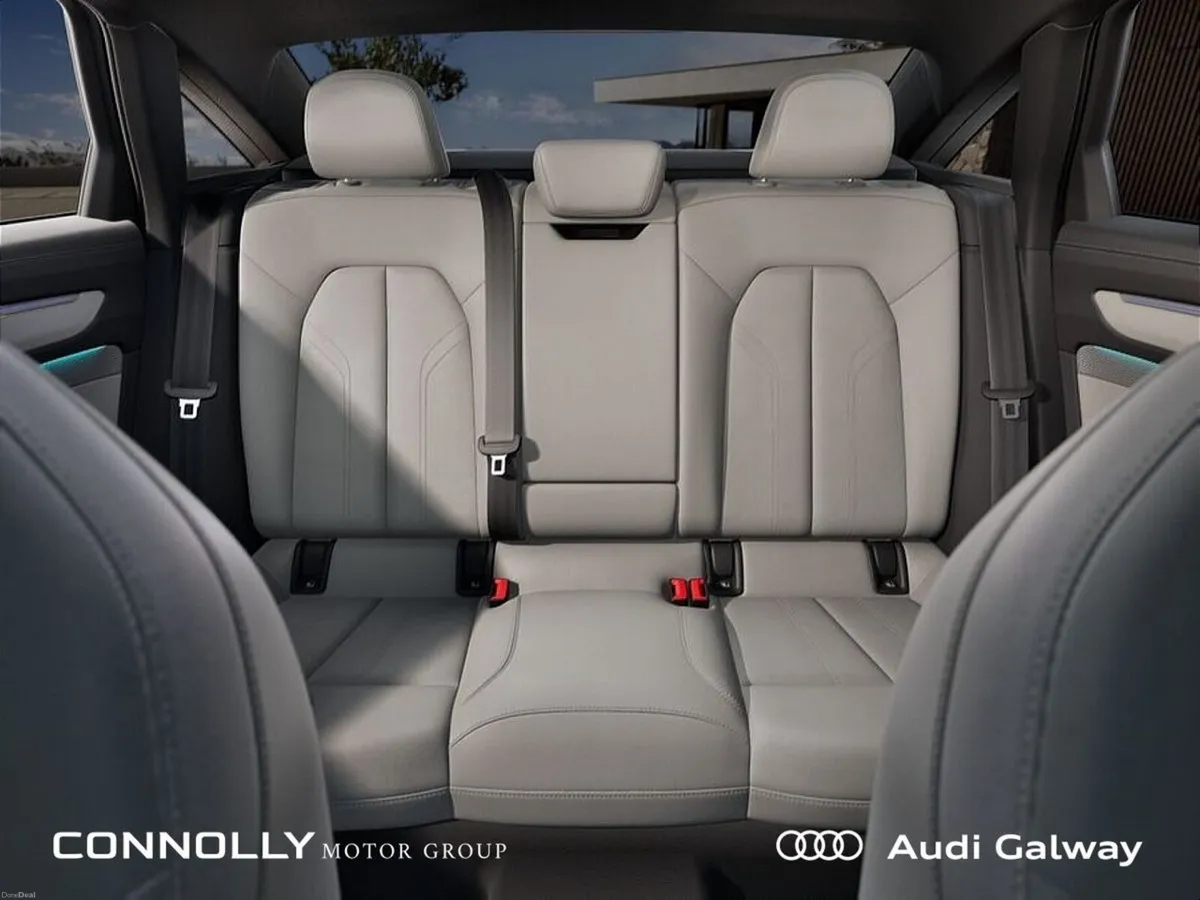 Audi A6 TDI SEDAN S-LINE A/T *BLACK EXTERIOR PACK* - Image 6
