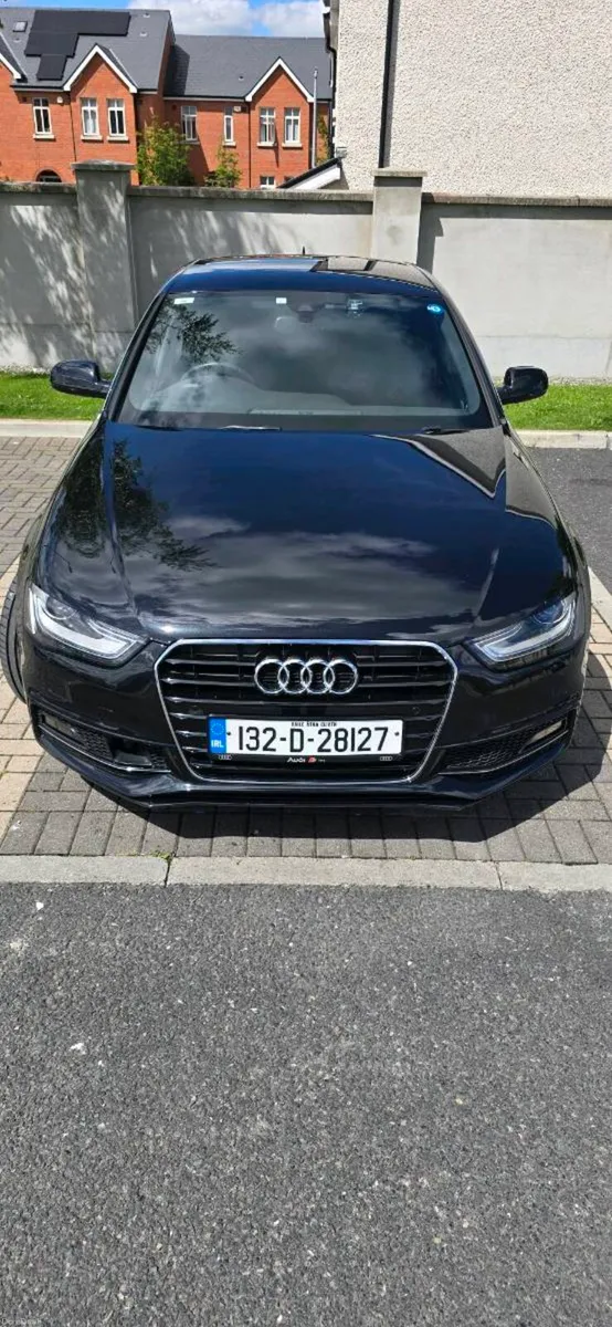 Audi A4 2013/9 S-Line - Image 2