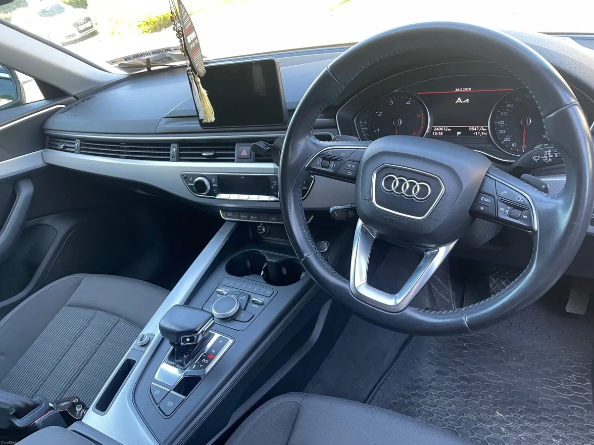 Audi A4 2019 - Image 3