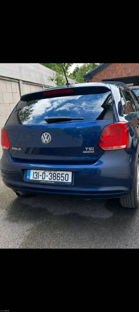 2013 Volkswagen Polo - Image 2
