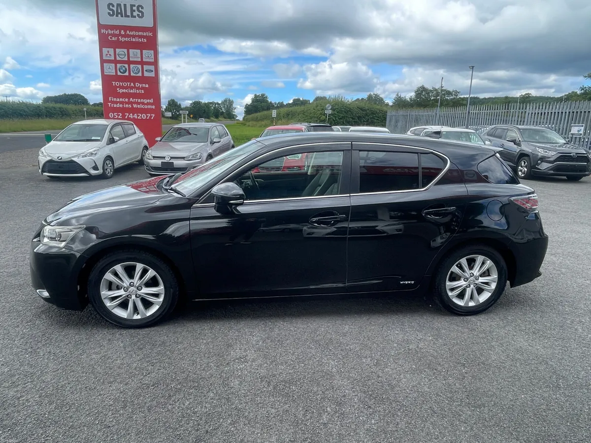 2015 Lexus CT - Image 4