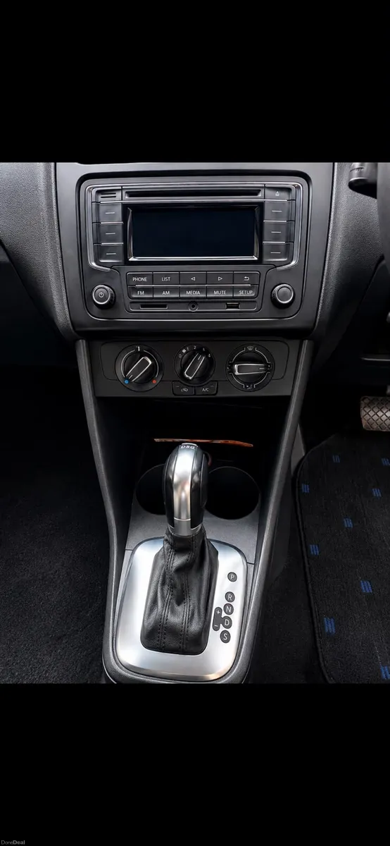 2013 Volkswagen Polo - Image 4
