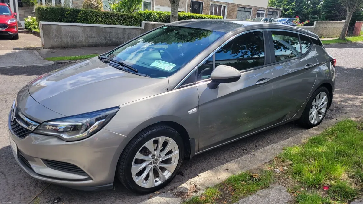 Opel Astra 2016 - Image 2