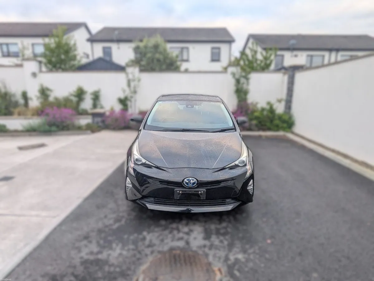 2018 Toyota Prius Hybrid S Touring | NCT May 2028 - Image 1