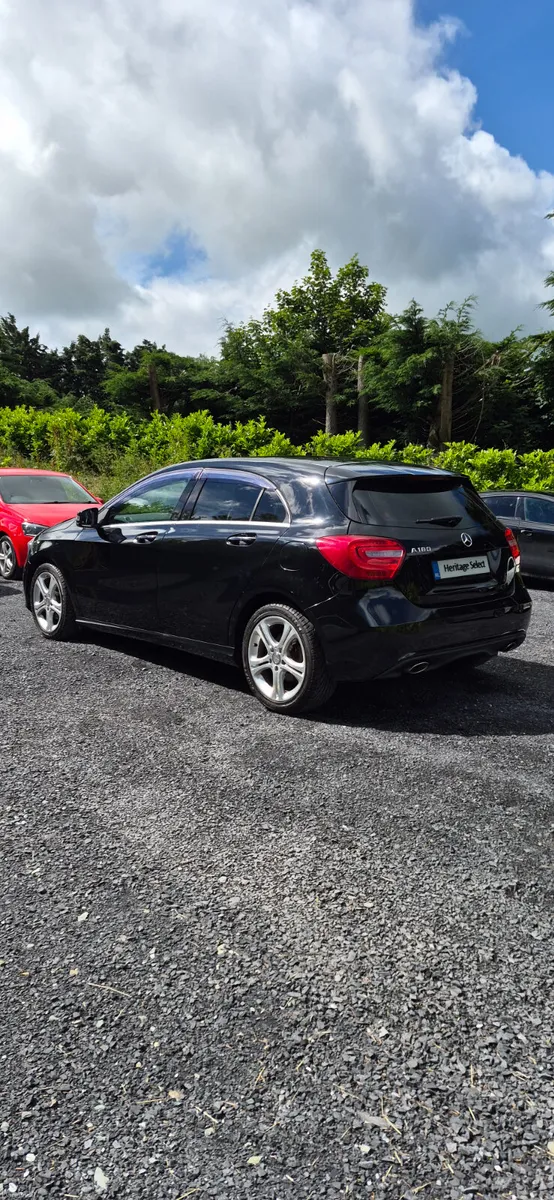MERCEDES BENZ A180 AUTOMATIC 2015 - Image 5