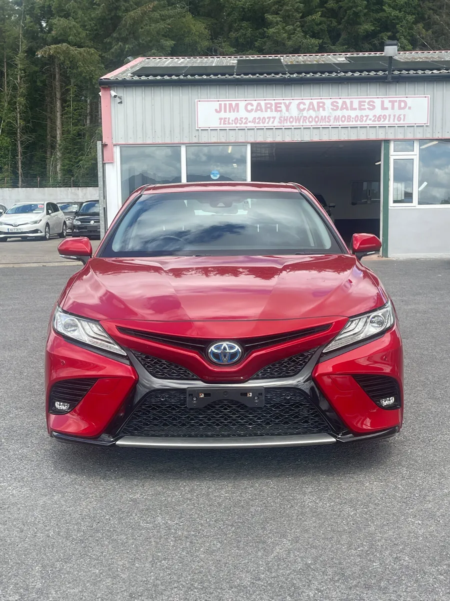 2019-1 Toyota Camry - Image 2