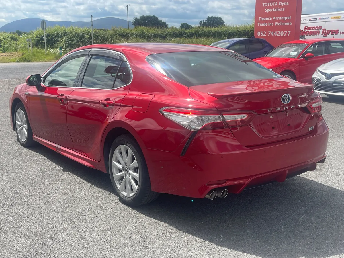 2019-1 Toyota Camry - Image 5