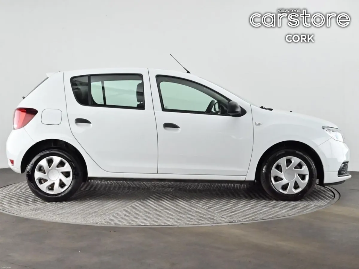 Dacia Sandero SCe 75 Alternative - Image 2