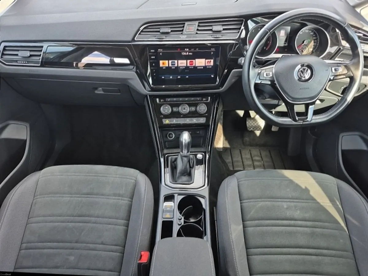 Volkswagen Touran ** 7 SEATER ** HIGHLINE ** AUTOM - Image 2