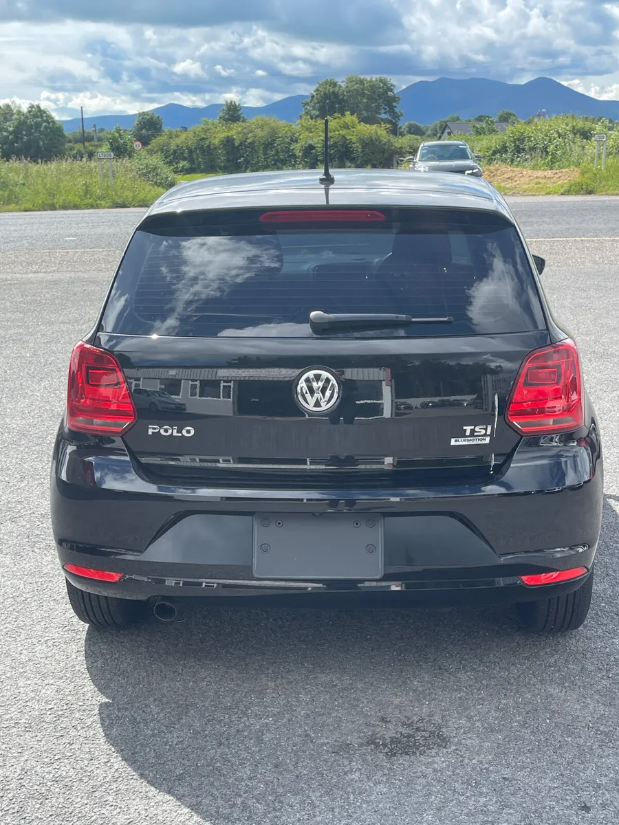 2015-1 Volkswagen polo - Image 6