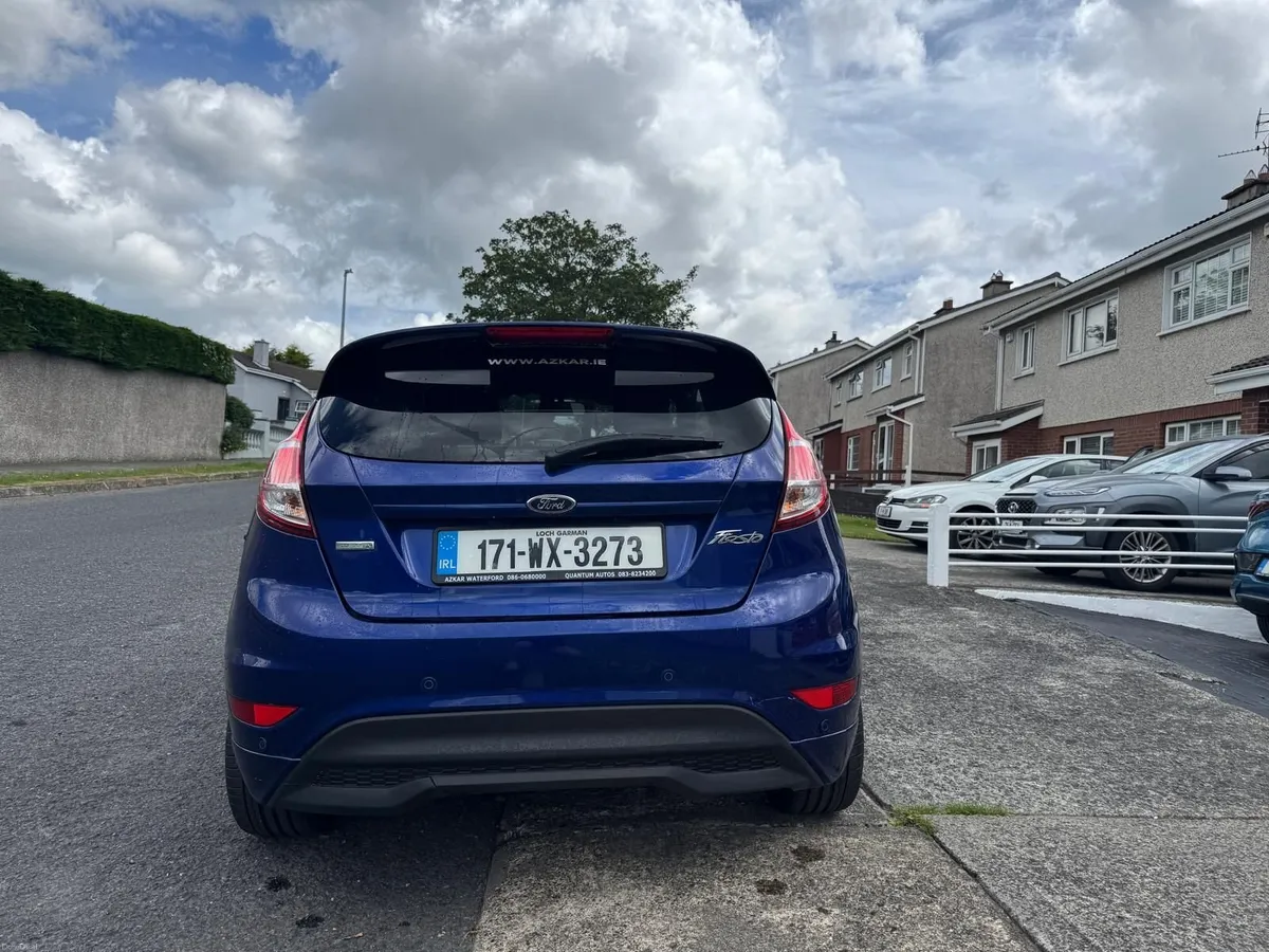 Ford Fiesta 2017 ST-LINE - Image 2