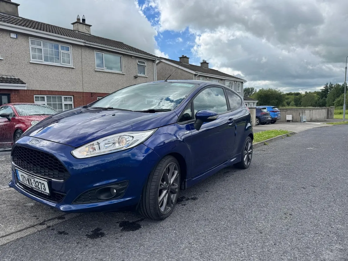 Ford Fiesta 2017 ST-LINE - Image 4