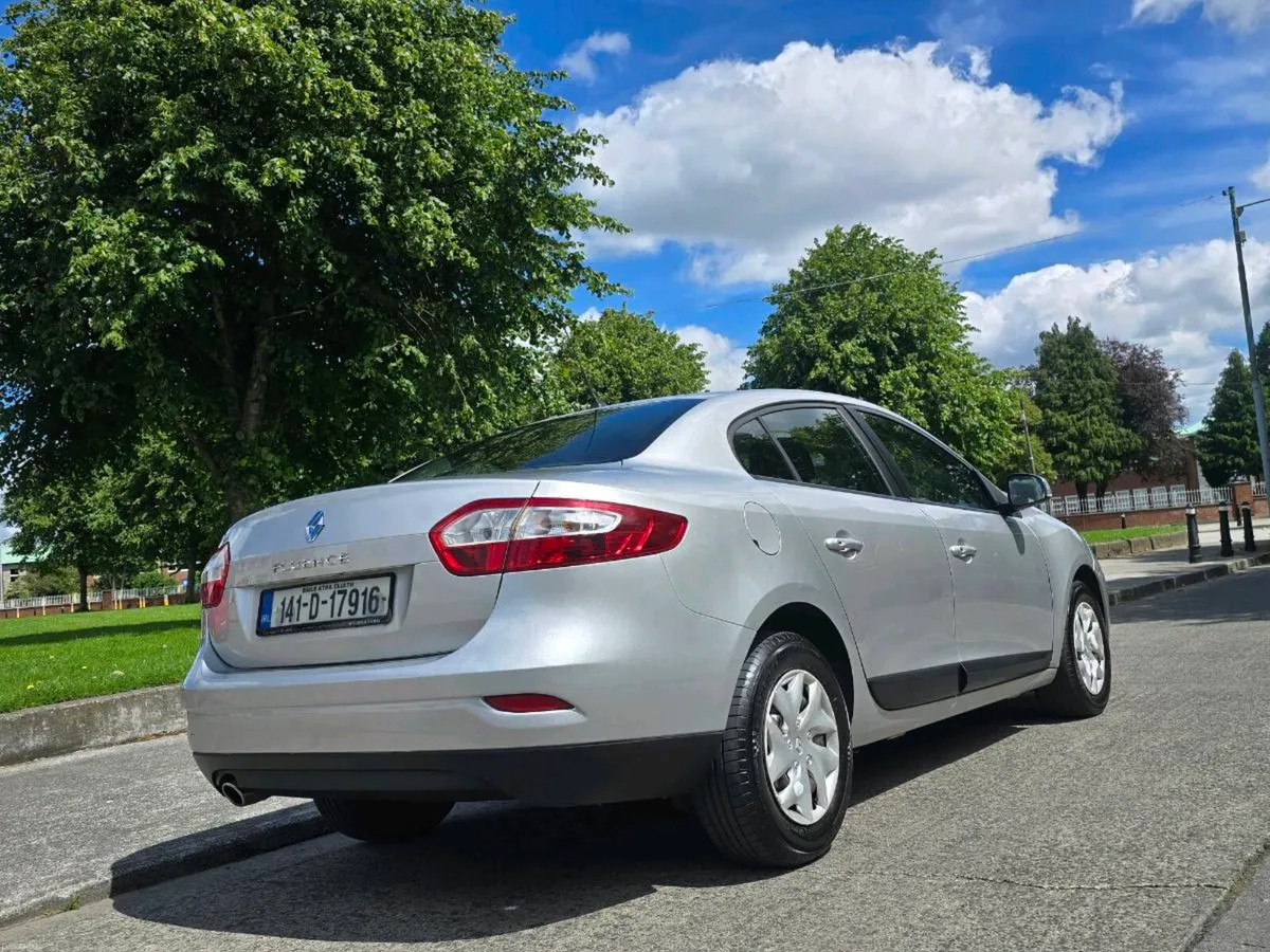 2014 Renault fluence 1.5dci AUTO NEW N.C.T 7'27 - Image 2