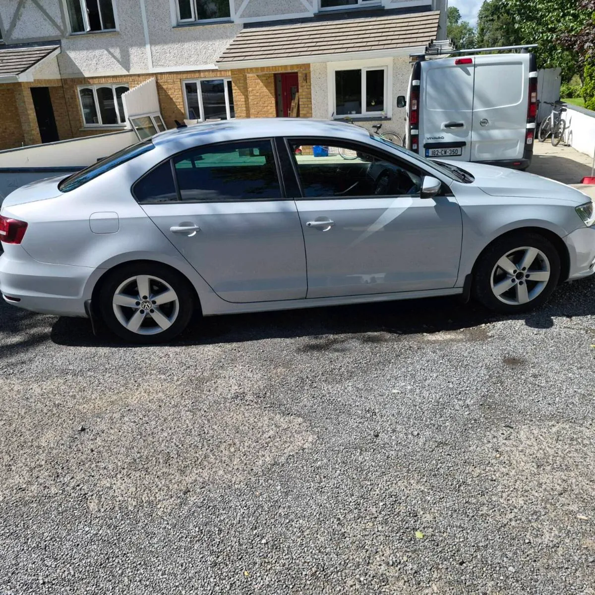 Volkswagen jetta - Image 3